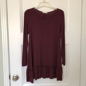 Easel brand, double ruffle hem, long flowing knit top in sz S